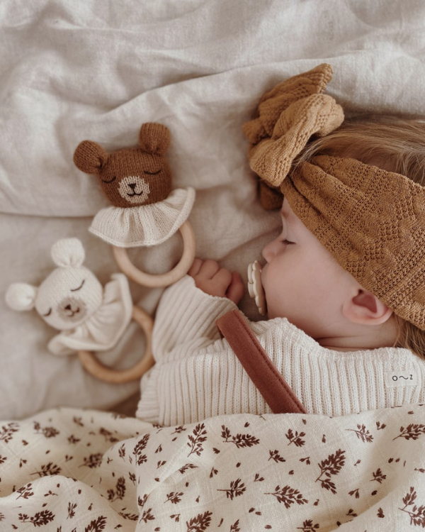 Main Sauvage Teething Ring - Polar Bear