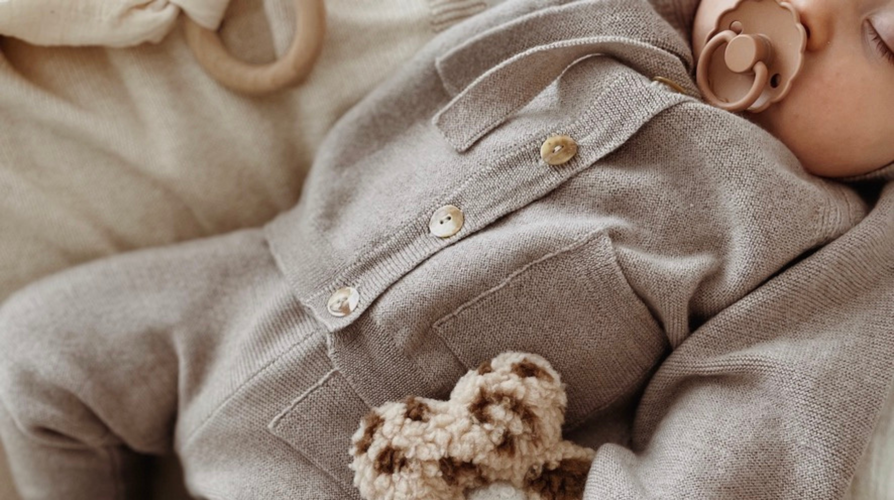 saga copenhagen merino cardigan gosi & overalls delpa - shell