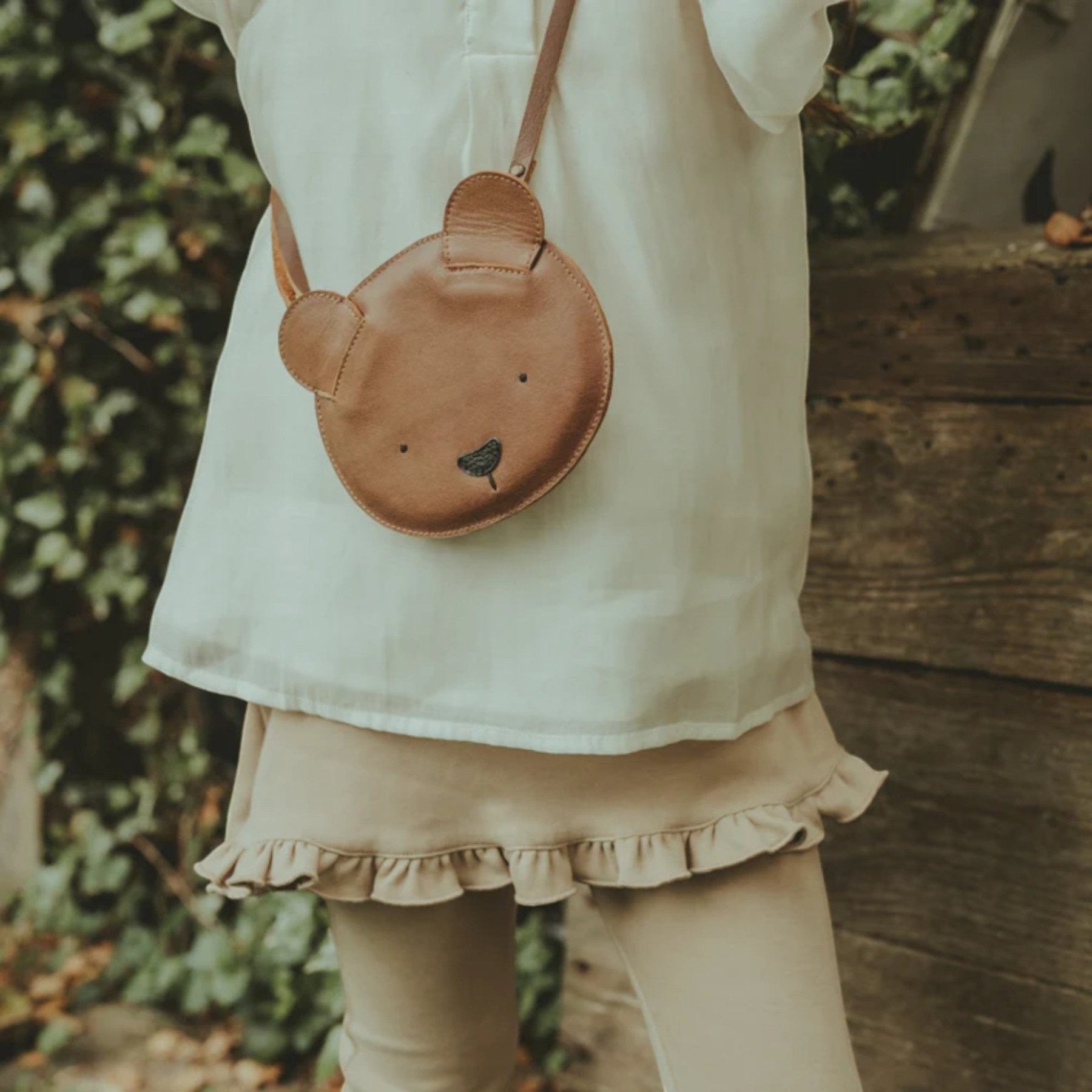 Donsje - Kids Small Accessories - Britta Classic Purse Bear - Cognac Classic Leather - Tummy Time