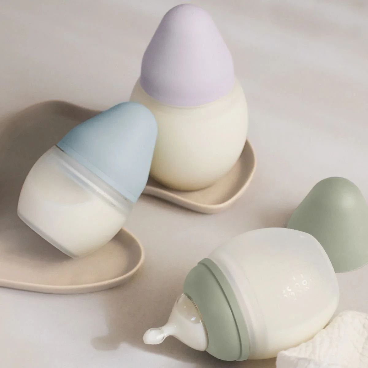 Élhée - Baby Bottles & Accessories - Birth Bottles Gift Box - Buddy - Tummy Time