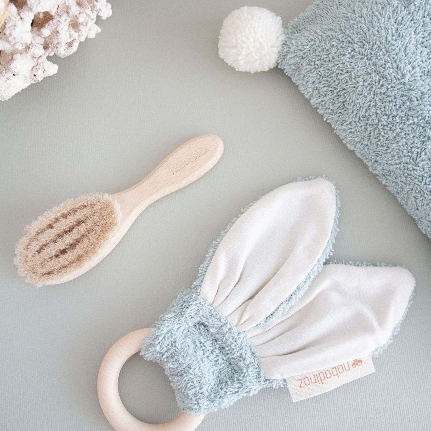 Nobodinoz - Body & Hair Care - Extra Soft Baby Brush - Tummy Time