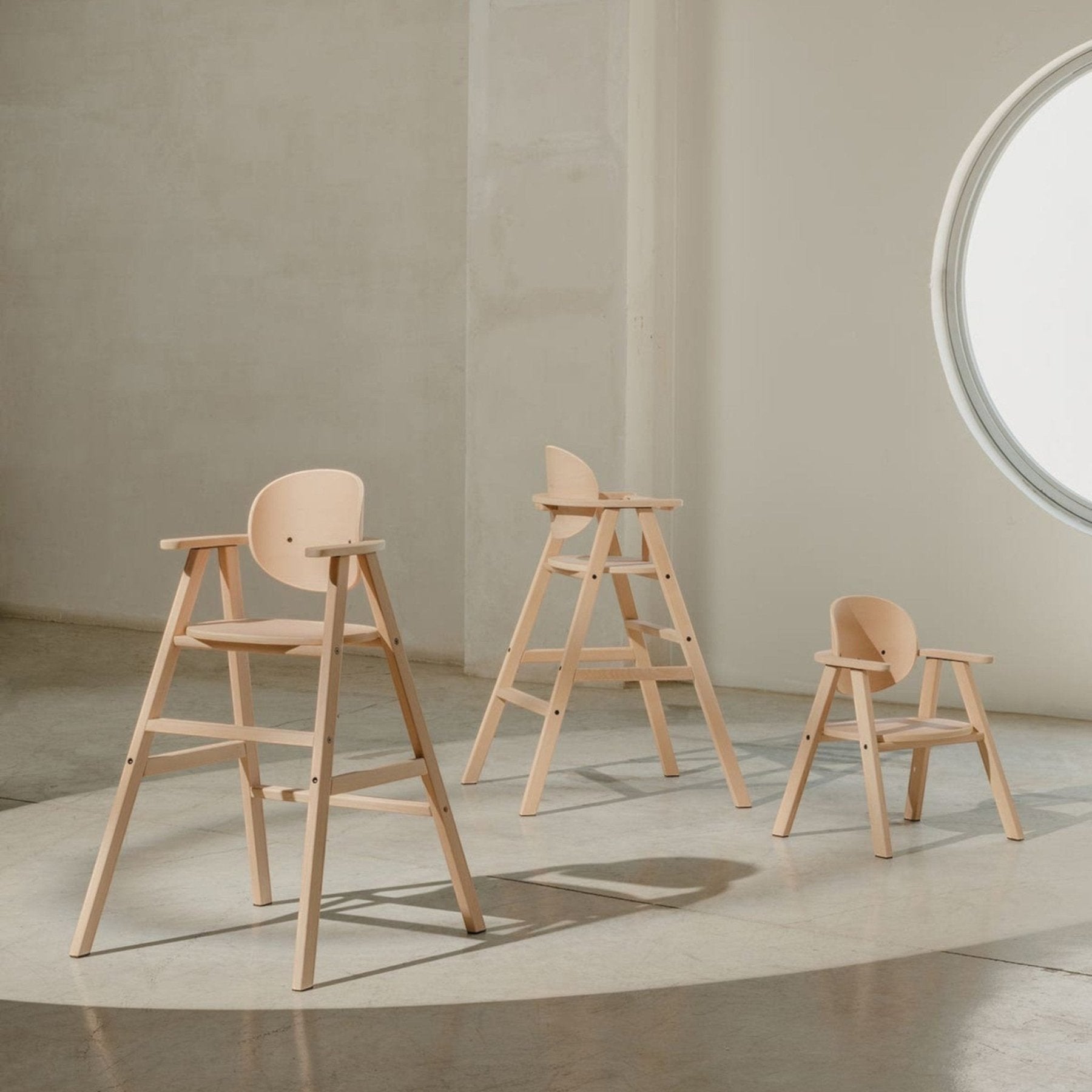 Nobodinoz - Baby Highchairs - Growing Green evolving chair 3 in 1 - Beech Wood - Tummy Time