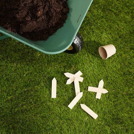 Kids Concept - Role Play Toys - Gardening Tool Set - Tummy Time