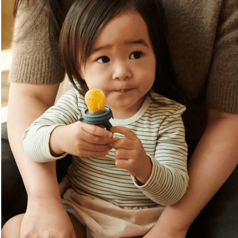 Liewood - Baby Tableware - 2 - Pack Miranda Bear Shape Food Feeder - Whale blue / Dove blue - Tummy Time