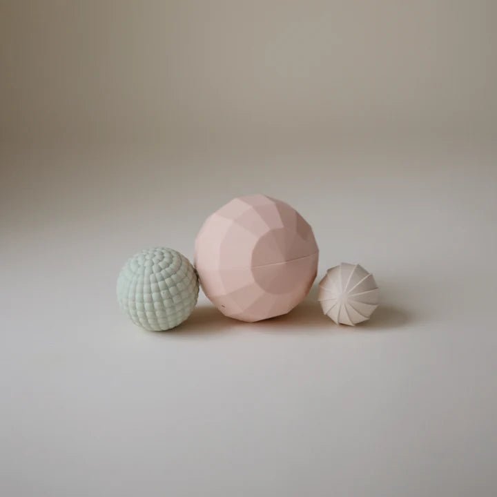 Mushie - Baby Toys & Rattles - Nesting Spheres Sensory Toy - Blush - Tummy Time