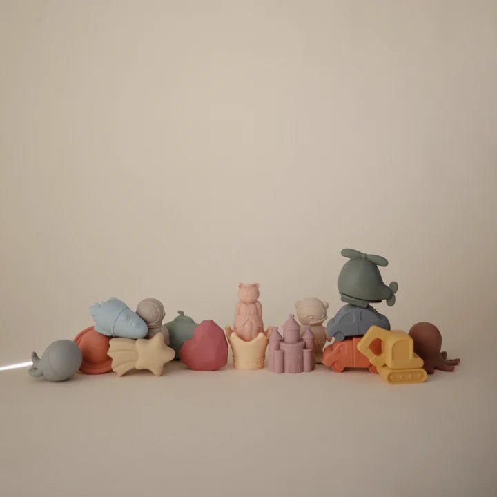 Mushie - Bath Toys - 4 - Pack Princess Bath Play Set - Tummy Time