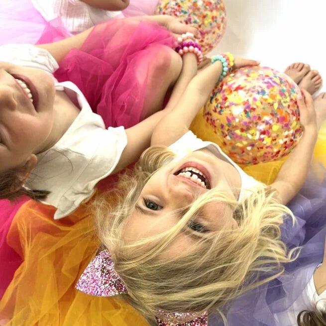 Ratatam! - Sports & Outdoor Games - The Confetti Ball – Multicolored - Tummy Time