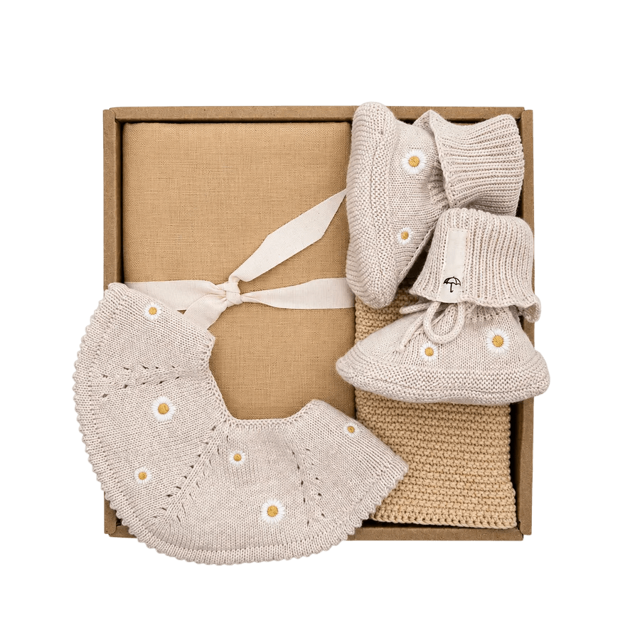 Saga Copenhagen - Baby Sets - Baby Gift Box - Daisies - Tummy Time