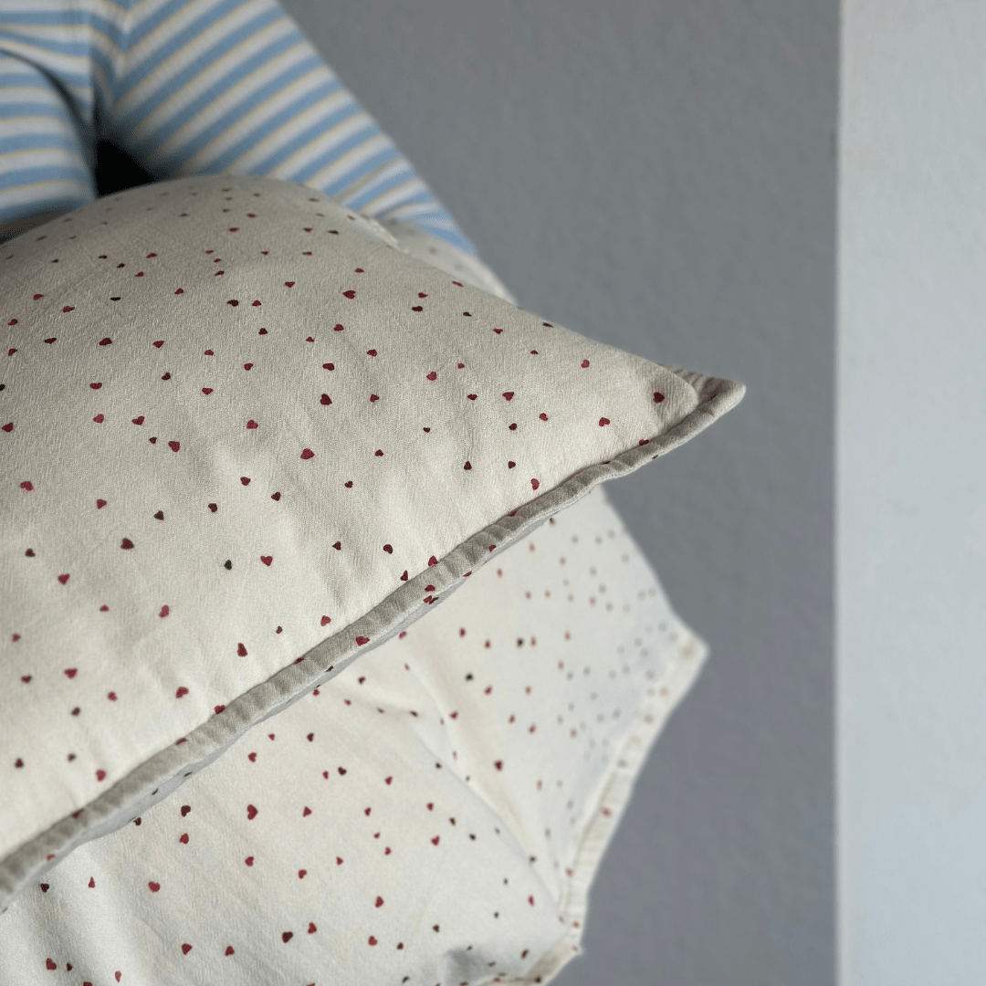 Saga Copenhagen - Bed & Bedding - Baby Bedding - Sia - Heart - Tummy Time