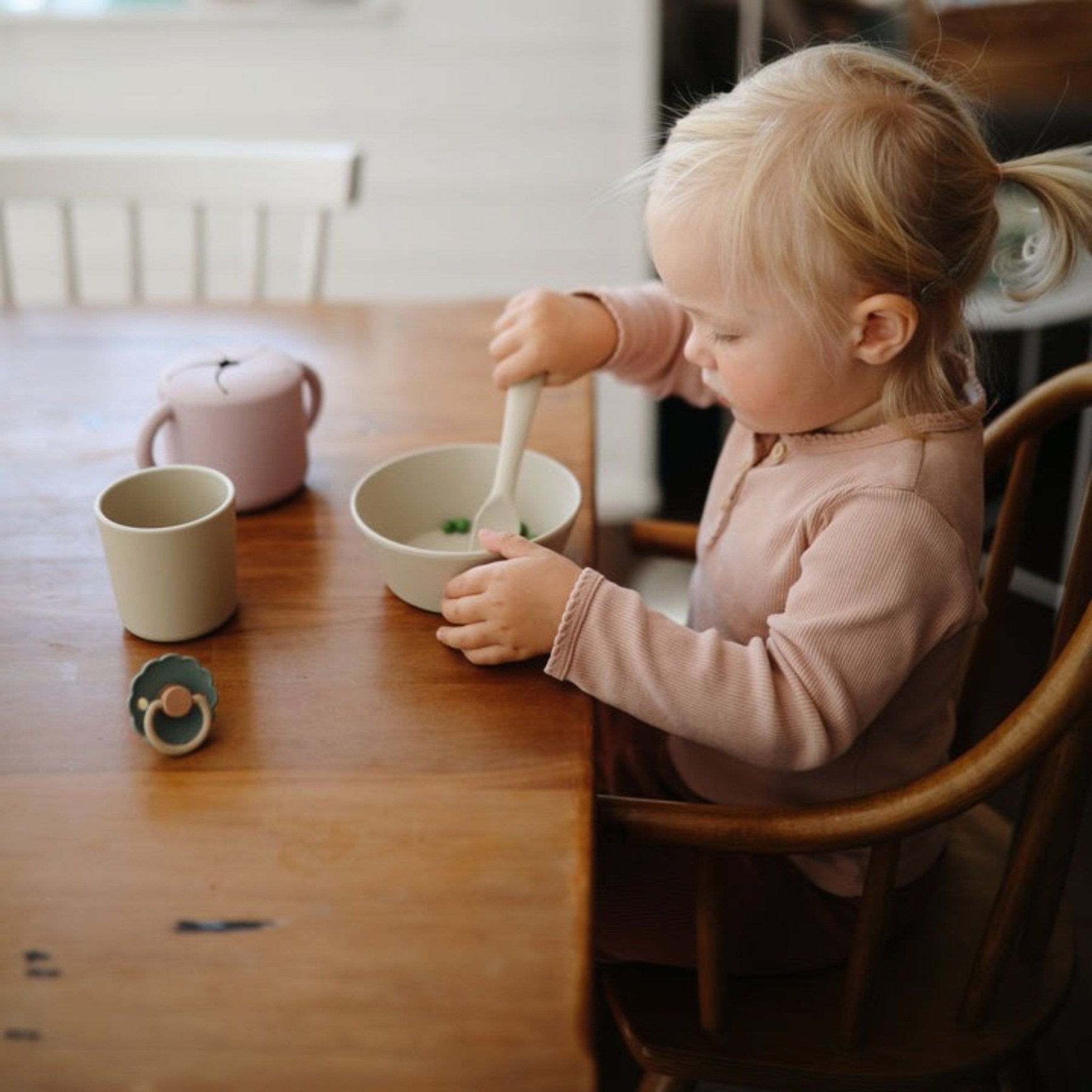 Mushie - Baby Tableware - Dinner Bowl Round - Powder Blue - Tummy Time