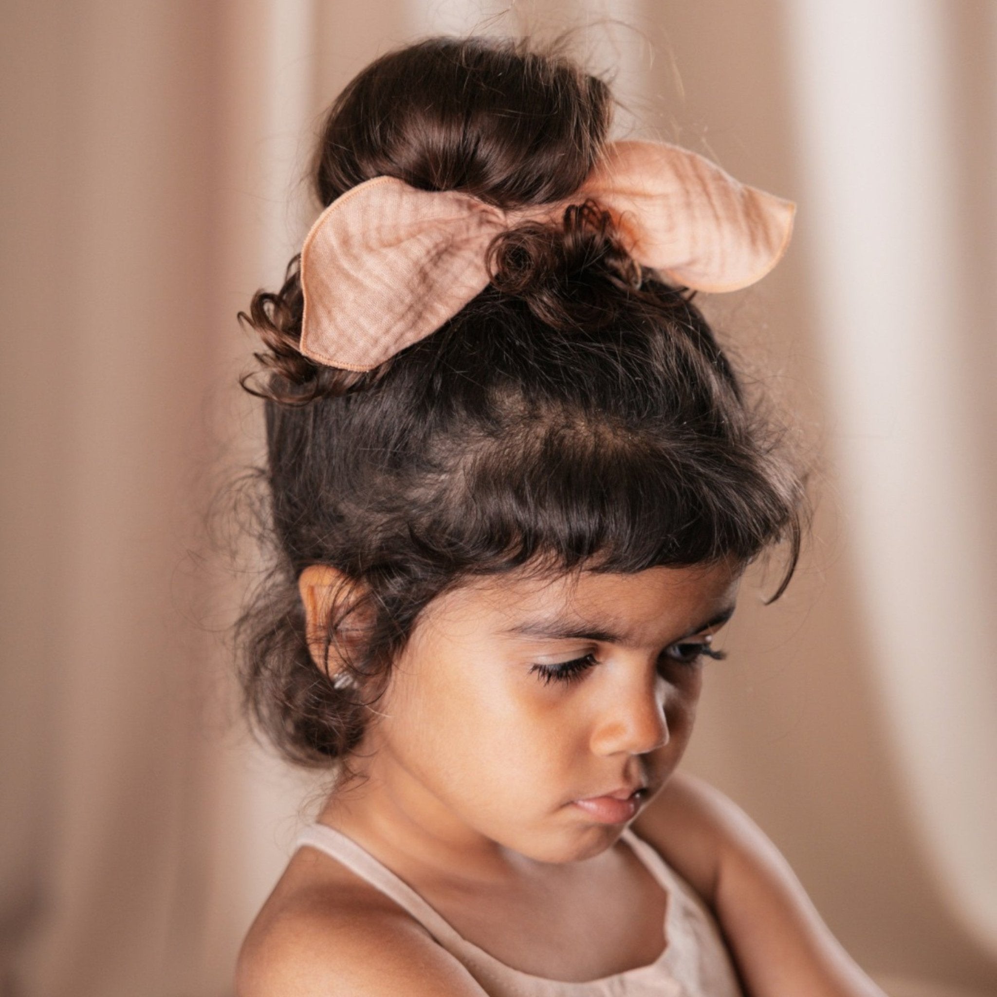 Mrs Ertha - Hair Accessories - Fable Bow Clip - Blush - Tummy Time