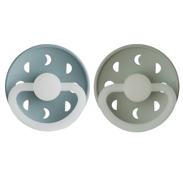 Frigg - Dummies, Pacifiers & Pacifiers Clips - 2 - Pack Moon Phase Night Latex - Stone Blue/Sage - Tummy Time