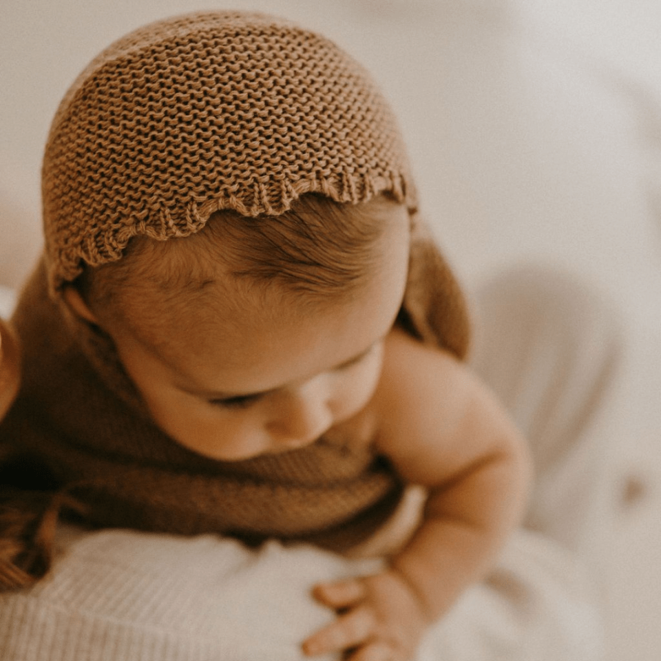 Ilado - Baby Swaddles - Swaddling Cocoon - Hazelnut - Tummy Time