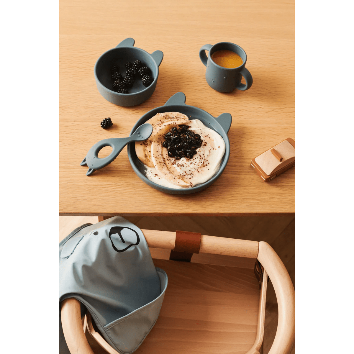 Liewood - Baby Tableware - 4 - Pack Vivi Silicone Tableware - Rabbit Whale Blue - Tummy Time