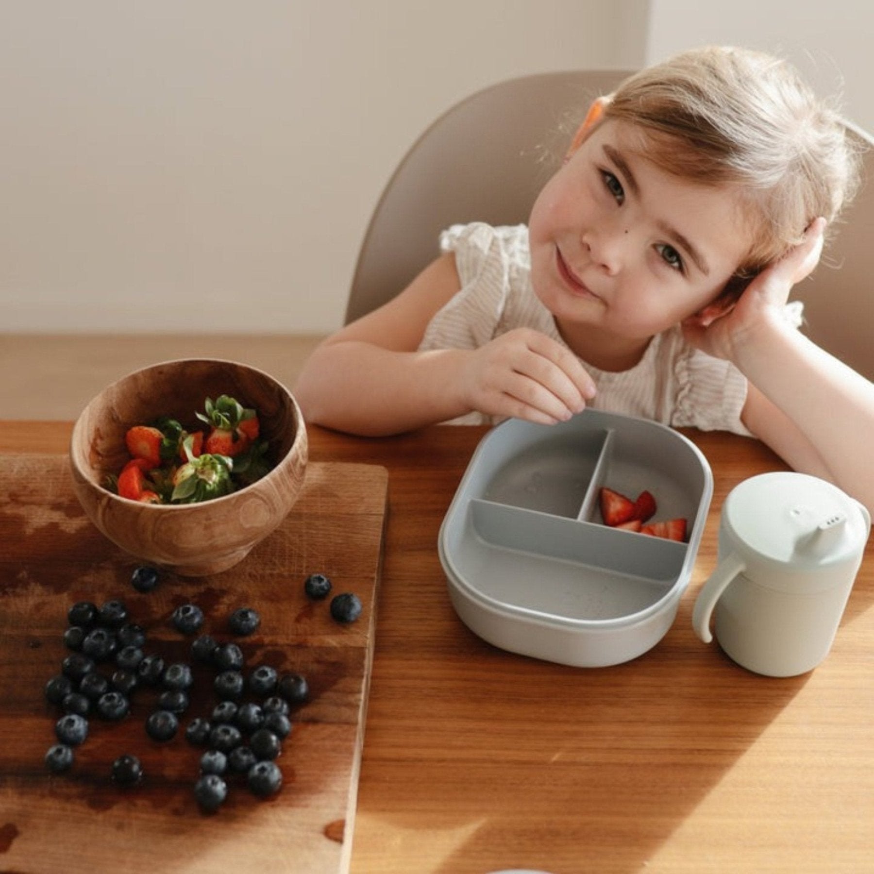 Mushie - Baby Tableware - Lunchbox - Cloud - Tummy Time