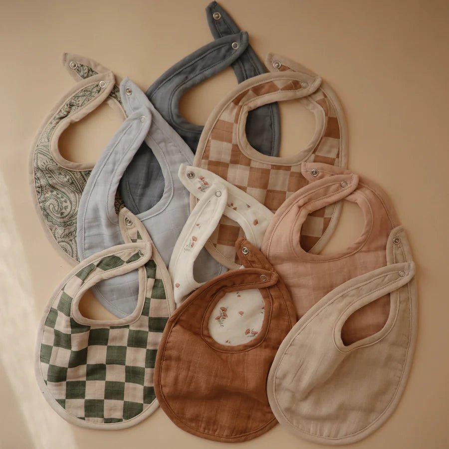 Mushie - Bibs - Muslin Bib - Blush/Pink Floral - Tummy Time