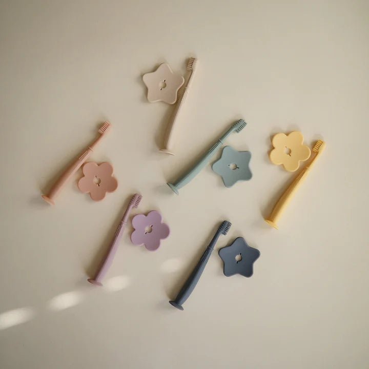 Mushie - Brushes & Dental Care - Star Training Toothbrush - Shifting Sand - Tummy Time
