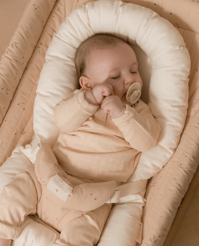 Nobodinoz - Baby Bouncers - Growing Green New Born Twill Bouncer Cushion - Natural - Tummy Time