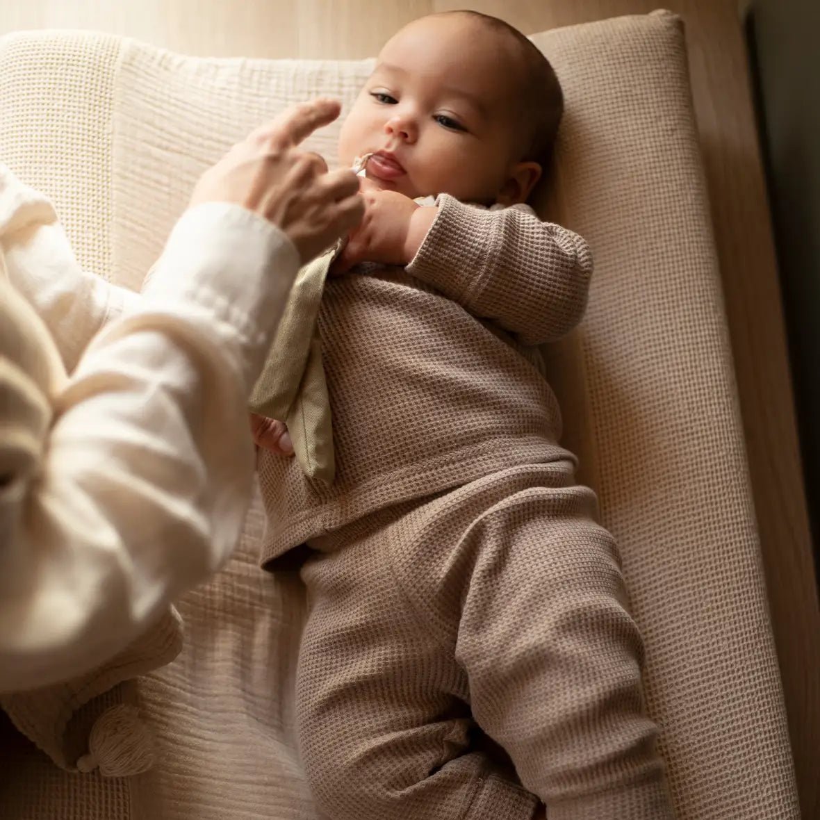 Nobodinoz - Changing Pads & Changing Tables - Wabi - Sabi Waterproof Baby Changing Mat & Washed Cotton Cover - Ginger - Tummy Time