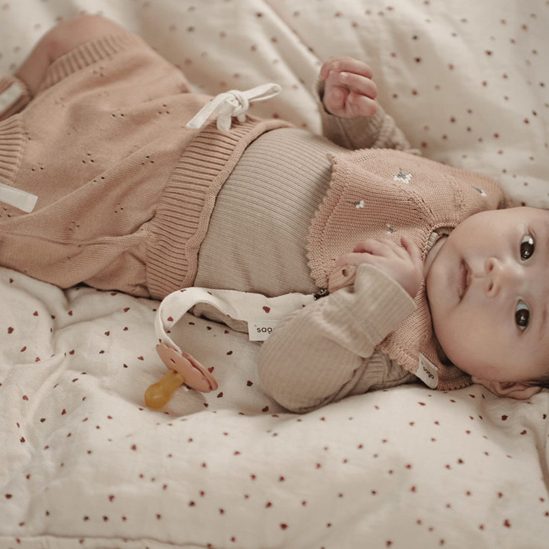Saga Copenhagen - Bed & Bedding - Baby Bedding - Sia - Heart - Tummy Time