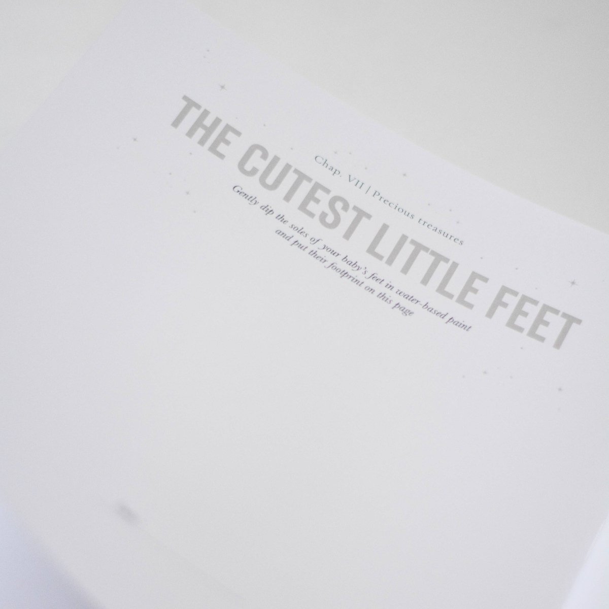 Zakuw - Toiletry Bags & Health Book - English Baby Book "Celeste" - Snow - Tummy Time